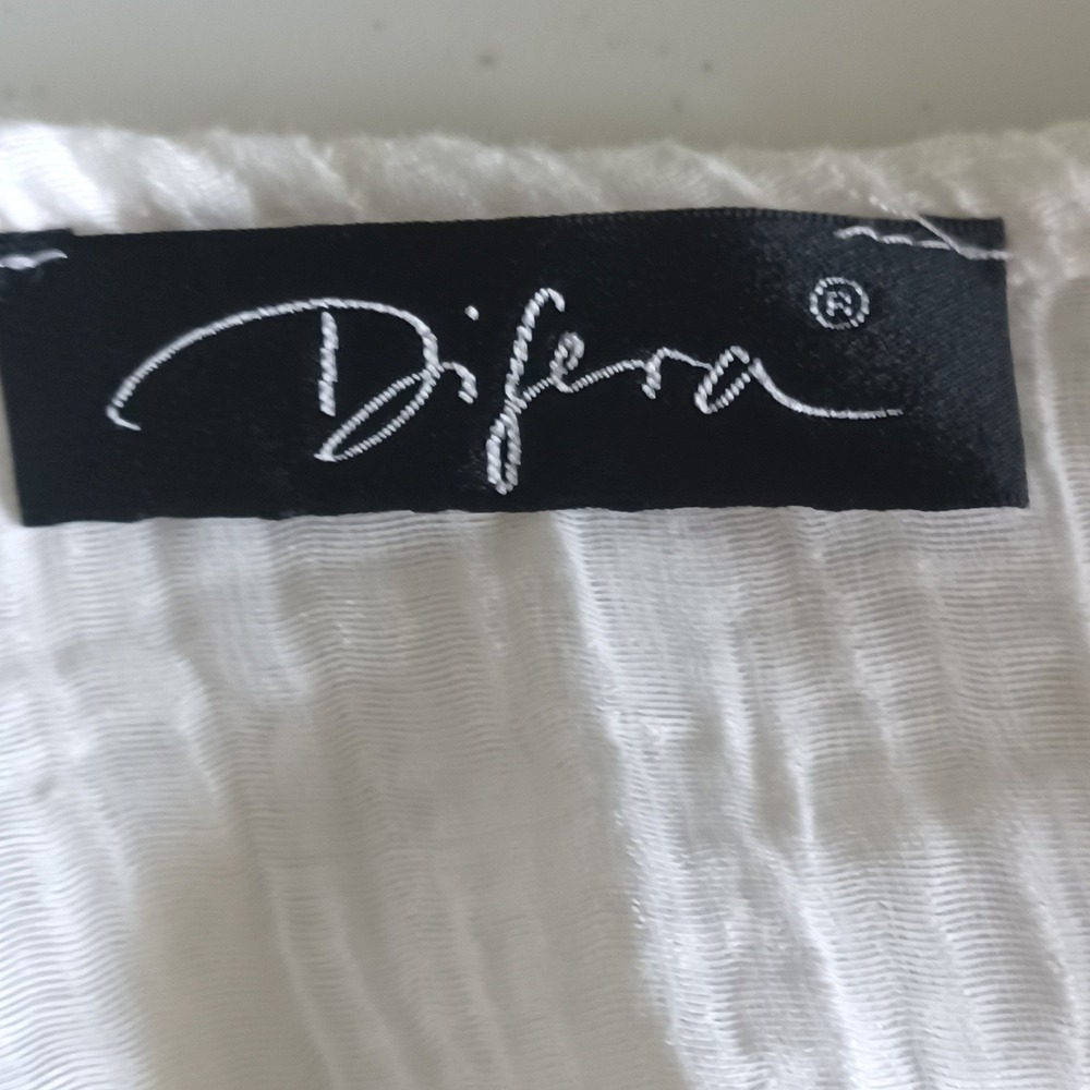 Difera White Linen Blend Crinkle Gauze Tunic Top Handkerchief Hem Germany OS‎ - Picture 7 of 11